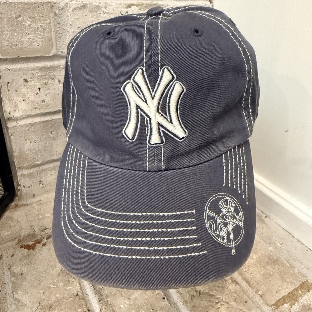 VTG Yankees Twins Enterprise The Franchise Fitted Hat Blue Gray MLB Cap